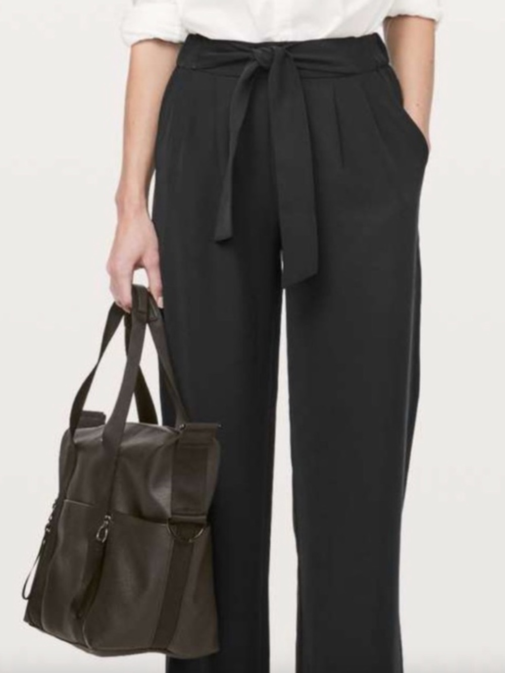 Lululemon NOIR High Rise Wide Leg Tie-Front Pants Size 2